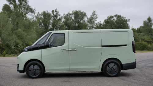 FARIZON SV L1 ELECTRIC 170kW 83kWh H1 Van Auto view 7